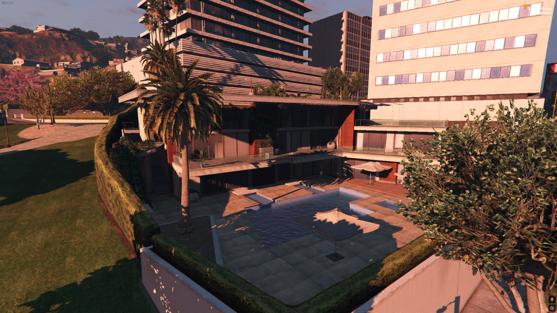 Резиденция BURBERRY